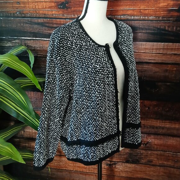 NWT Kasper XL Cardigan Sweater Jacket Blazer Knit Black Vanilla Ice Fringe - Picture 6 of 12